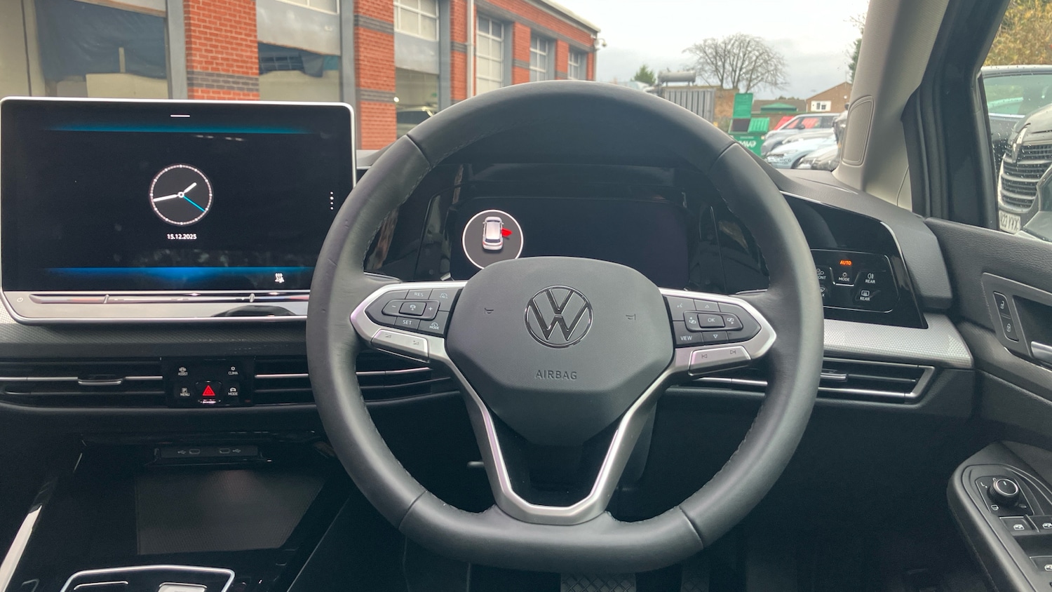 Used Volkswagen Golf 2025 for sale - 76959807: Photo 10