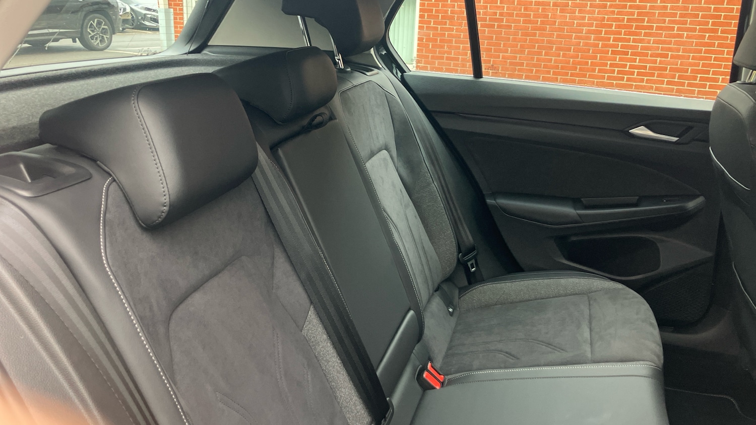 Used Volkswagen Golf 2025 for sale - 76959807: Photo 16