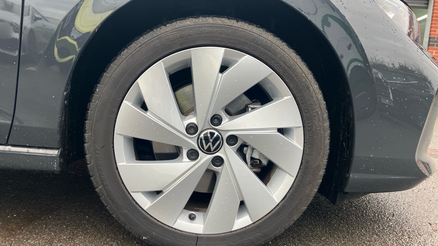 Used Volkswagen Golf 2025 for sale - 76959807: Photo 5