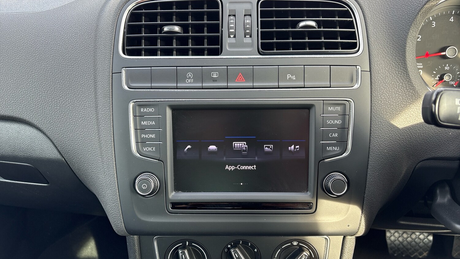 Used Volkswagen Polo 2017 for sale - 78150572: Photo 12