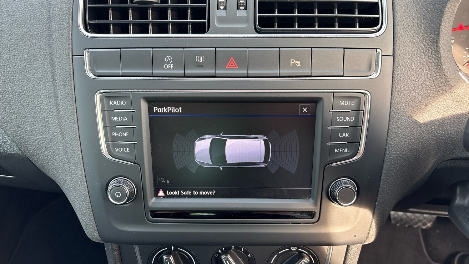 Used Volkswagen Polo 2017 for sale - 78150572: Photo 27