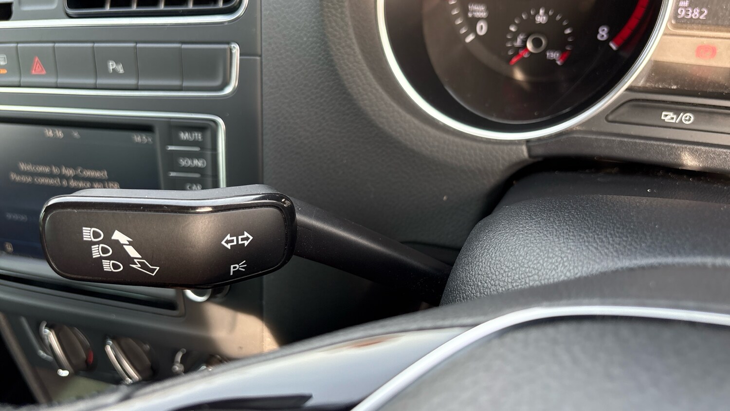 Used Volkswagen Polo 2017 for sale - 78150572: Photo 37