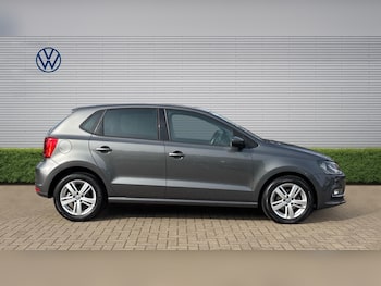 Used Volkswagen Polo 2017 for sale - 78150572: Photo