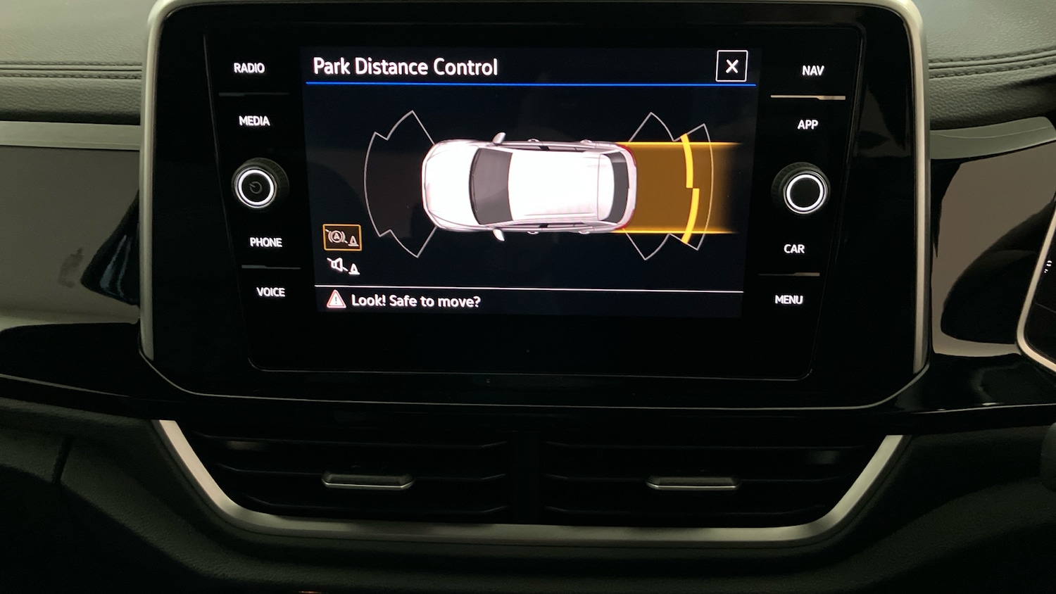 Used Volkswagen T-Roc 2025 for sale - 77272113: Photo 21