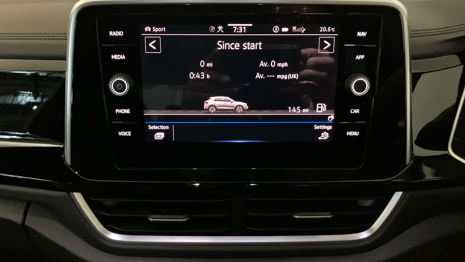 Used Volkswagen T-Roc 2025 for sale - 77272113: Photo 44