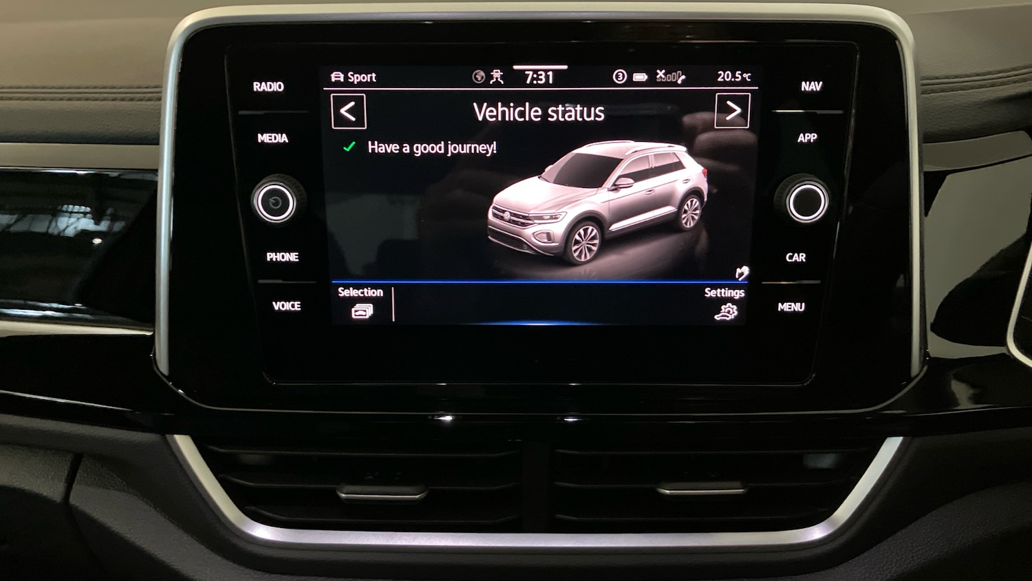 Used Volkswagen T-Roc 2025 for sale - 77272113: Photo 45