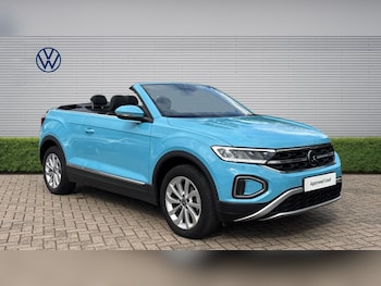 Used Volkswagen T-Roc 2022 for sale - 79366641: Photo