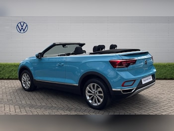 Used Volkswagen T-Roc 2022 for sale - 79366641: Photo