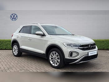 Used Volkswagen T-Roc 2023 for sale - 78510655: Photo
