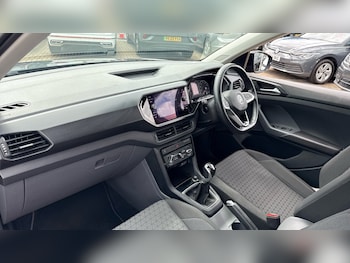 Used Volkswagen T-Cross 2020 for sale - 75821276: Photo