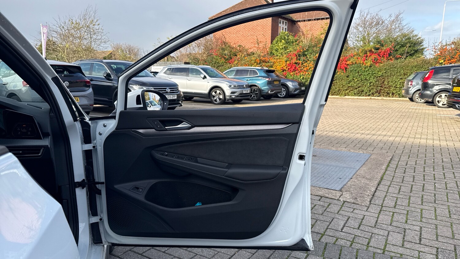 Used Volkswagen Golf 2025 for sale - 76396814: Photo 19