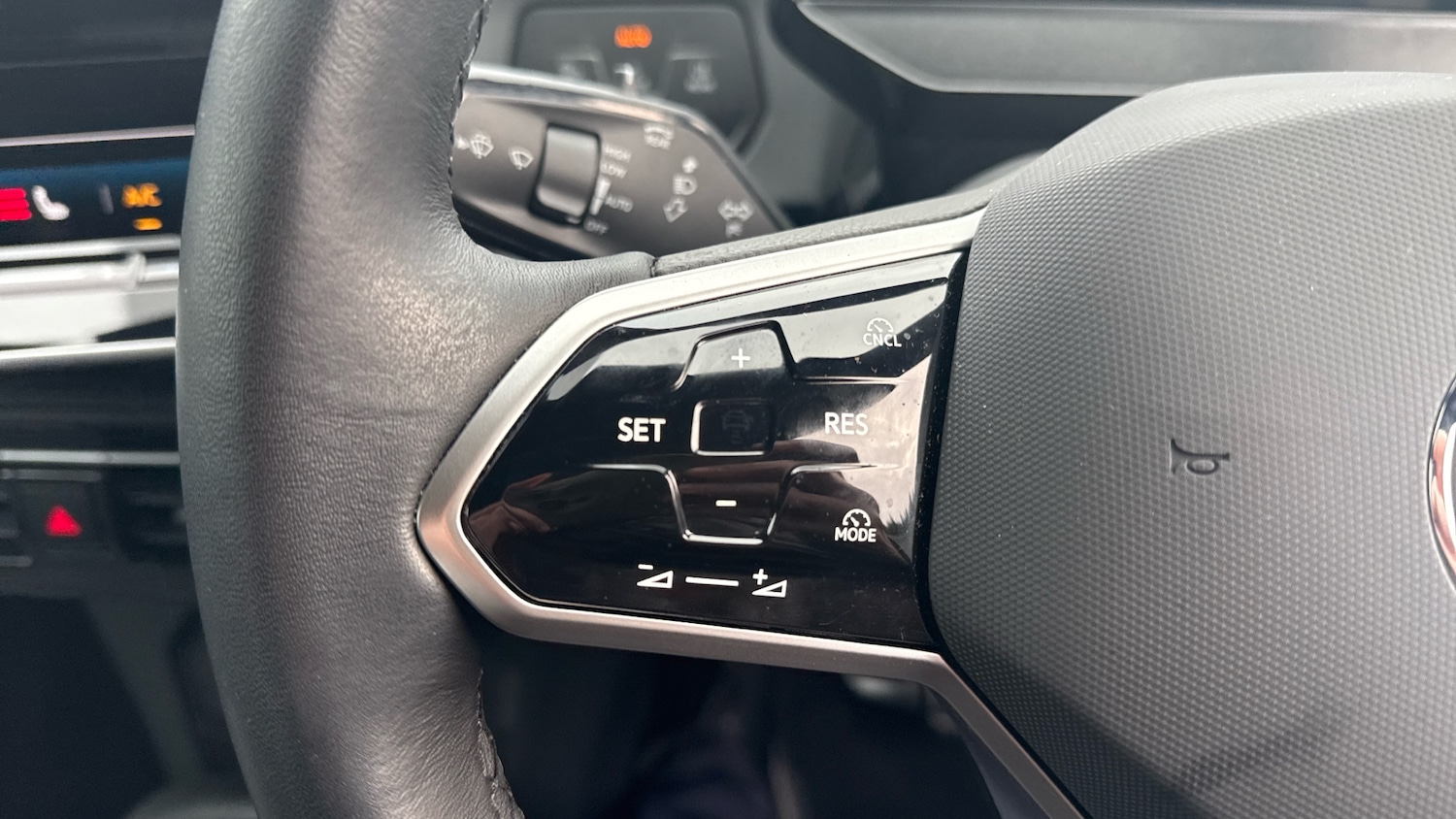 Used Volkswagen ID.3 2025 for sale - 77204101: Photo 17