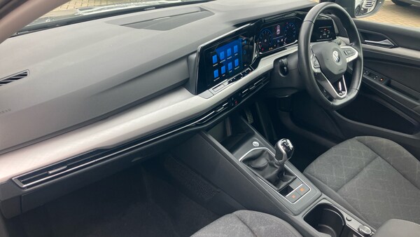 Used Volkswagen Golf 2022 for sale - 76253875: Photo 2