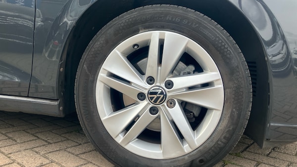 Used Volkswagen Golf 2022 for sale - 76253875: Photo 5