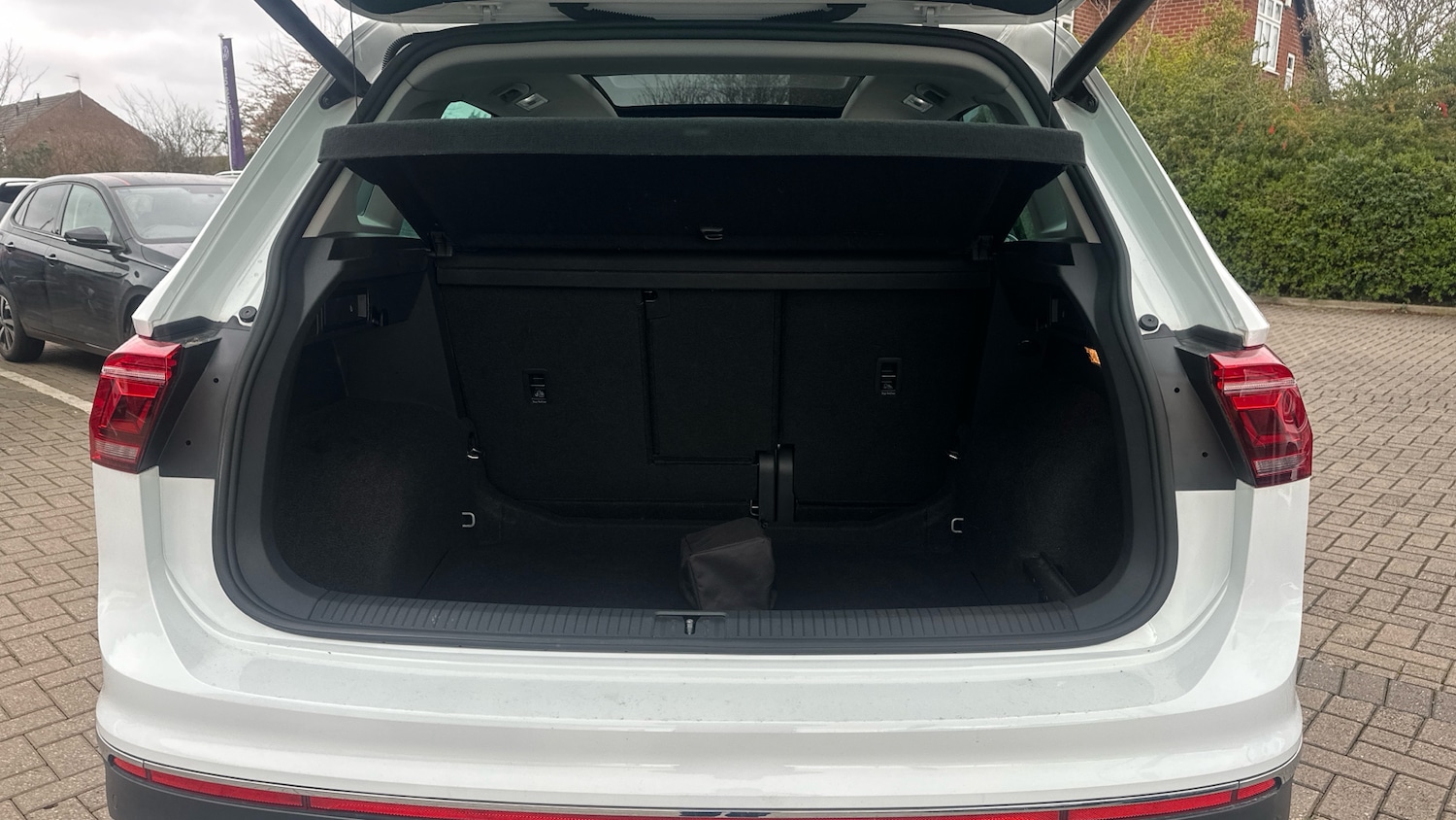 Used Volkswagen Tiguan 2021 for sale - 77871952: Photo 20