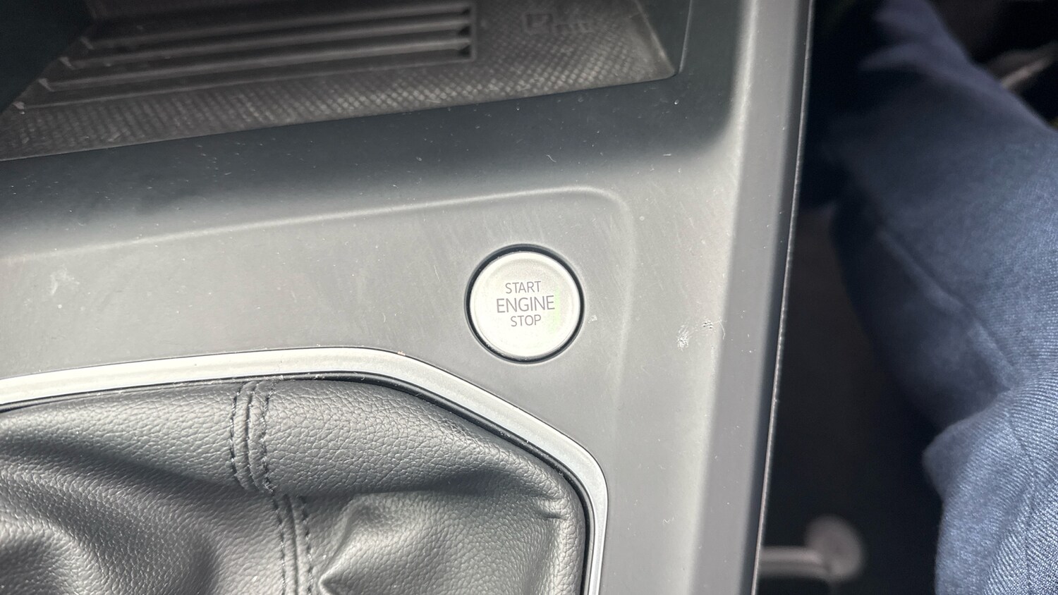 Used Volkswagen Golf 2024 for sale - 77917153: Photo 34