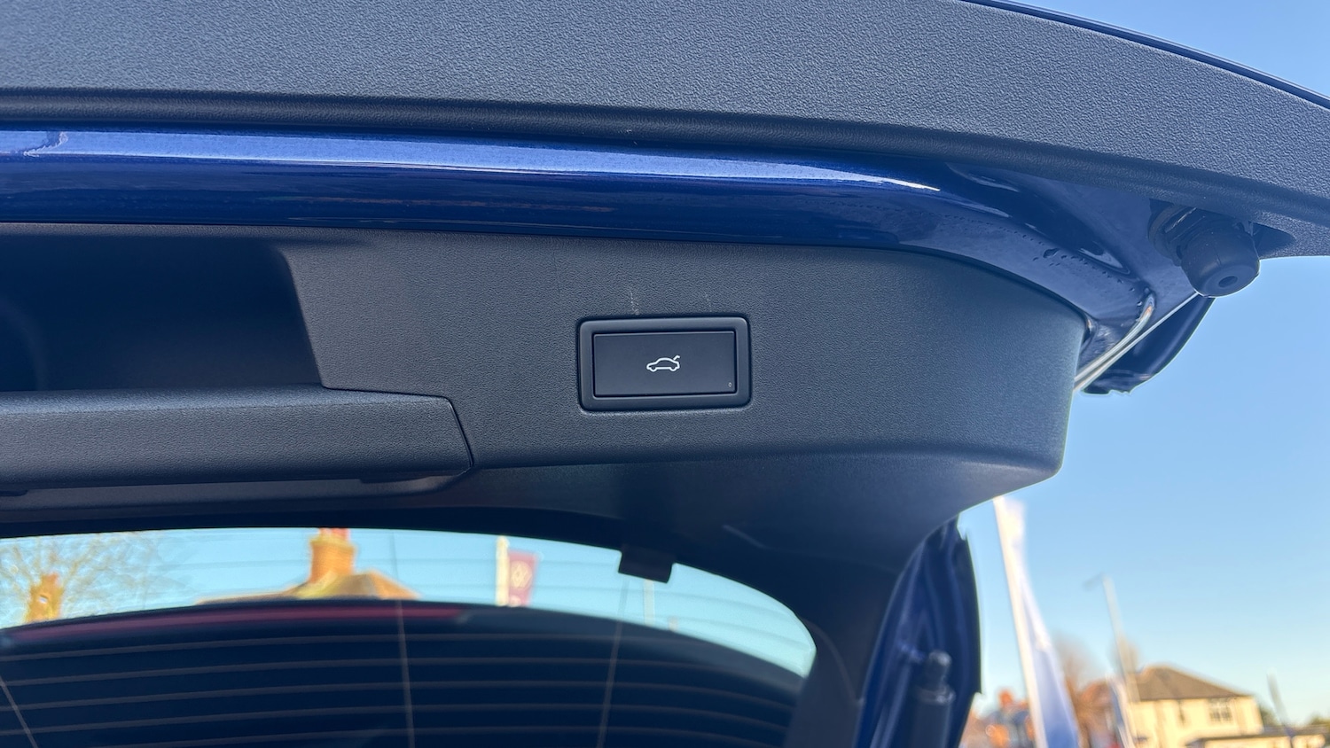 Used Volkswagen ID.4 2025 for sale - 77036635: Photo 35