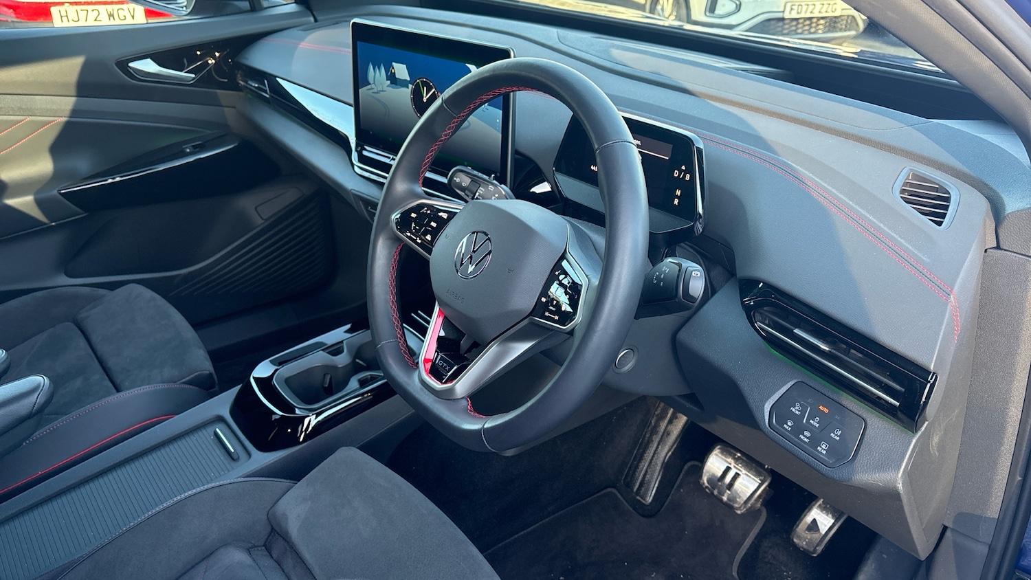 Used Volkswagen ID.4 2025 for sale - 77036635: Photo 6