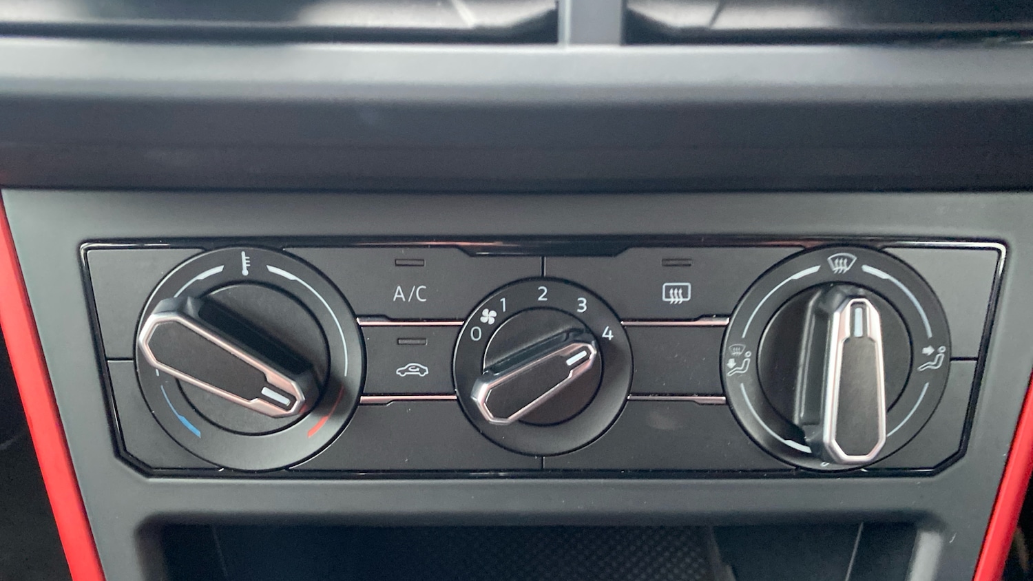 Used Volkswagen Polo 2020 for sale - 77653509: Photo 13