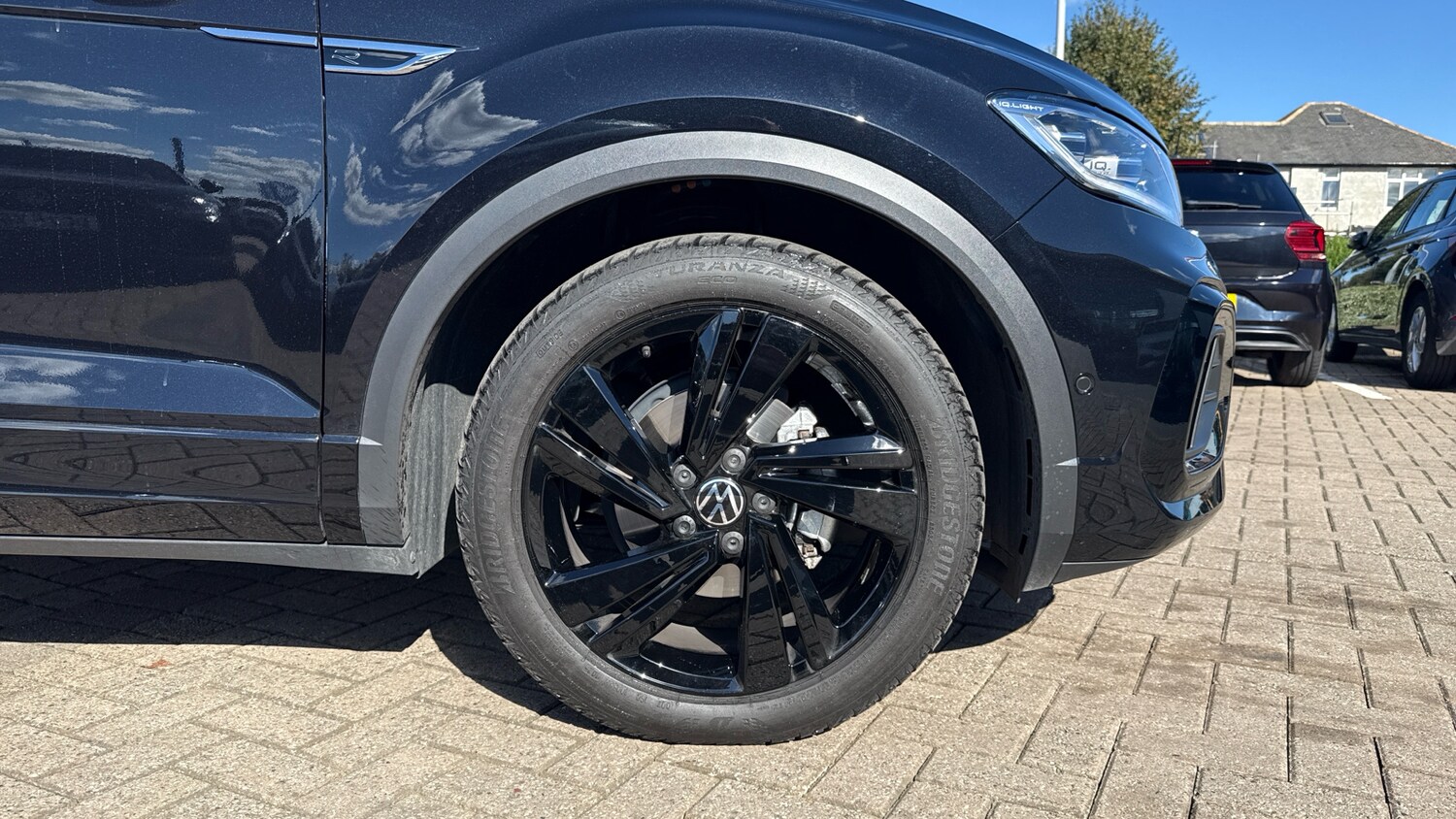 Used Volkswagen T-Roc 2025 for sale - 76065920: Photo 5
