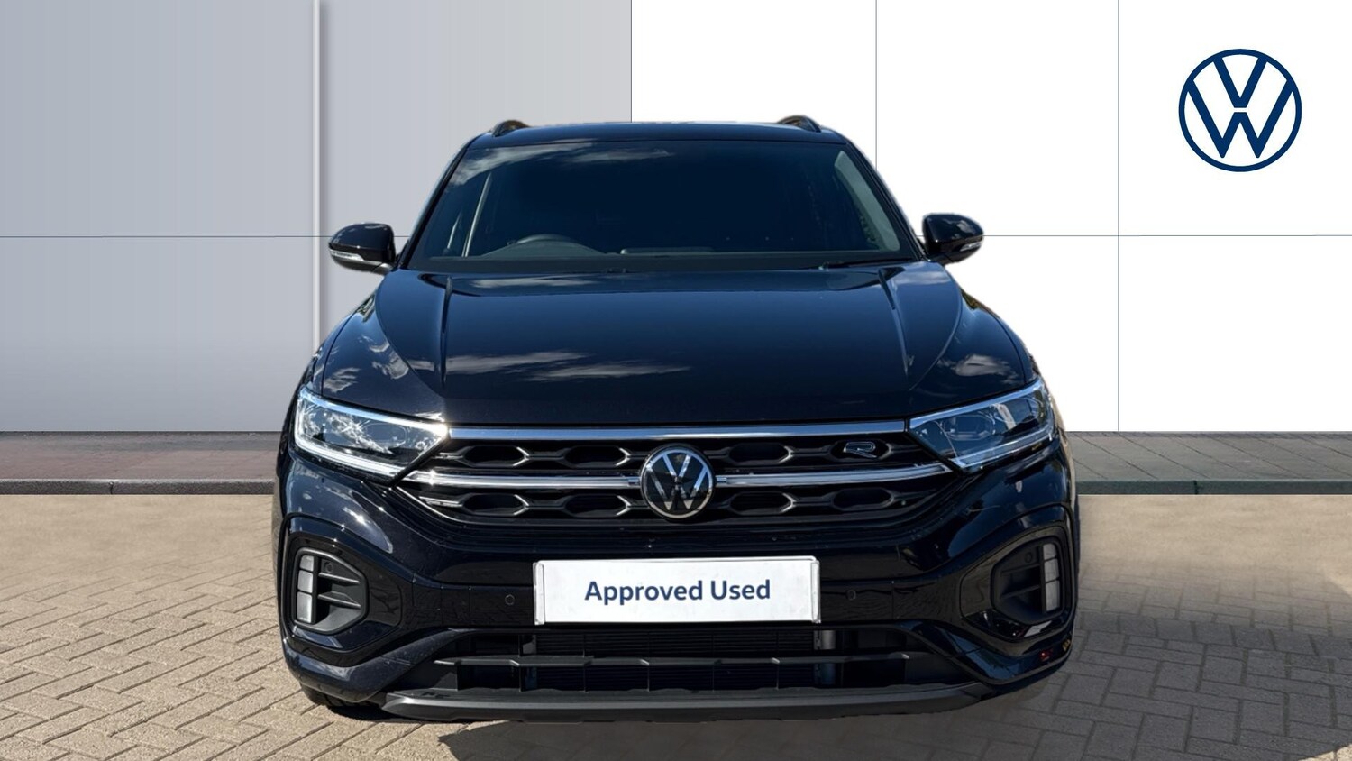 Used Volkswagen T-Roc 2025 for sale - 76065920: Photo 7