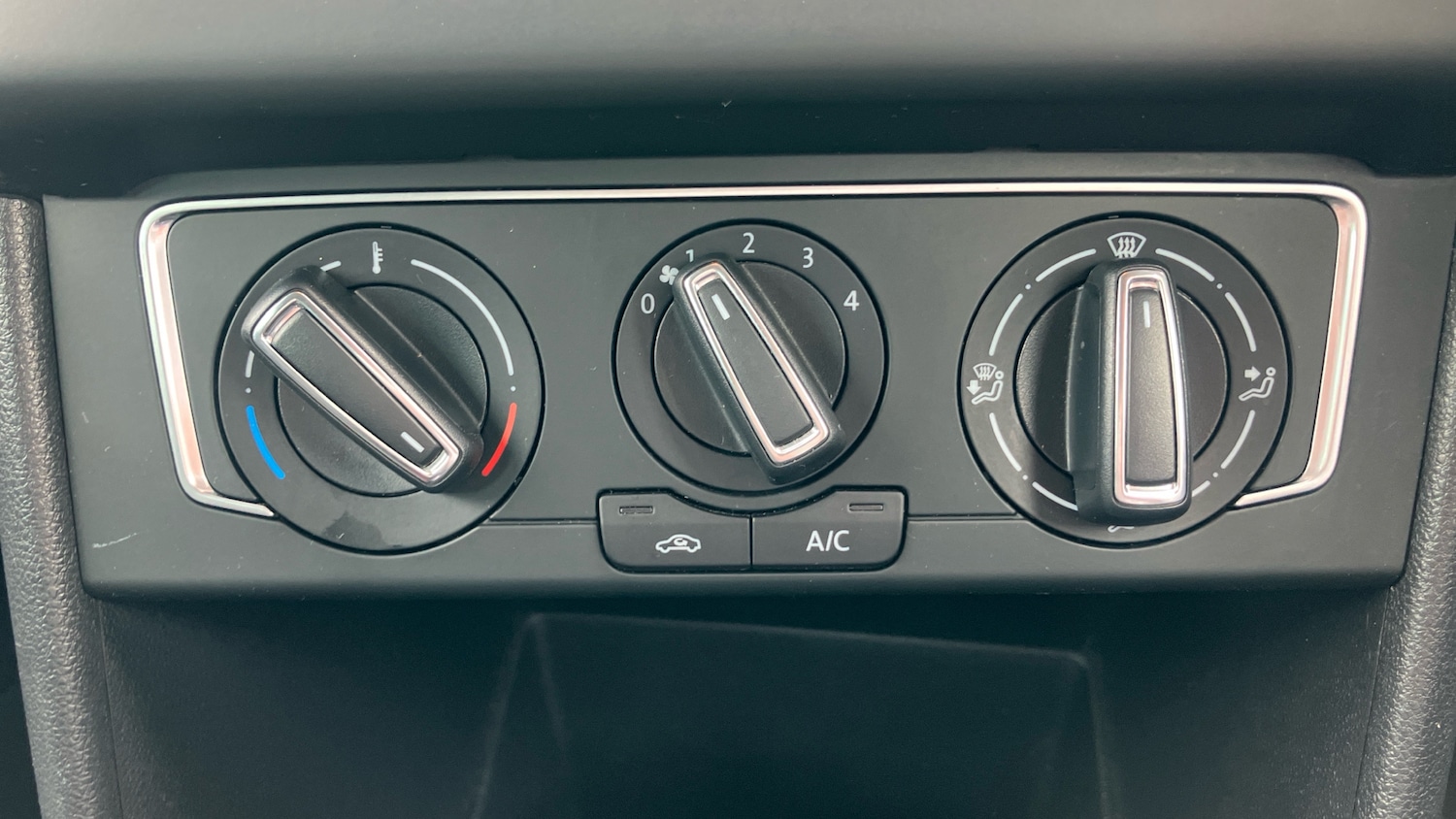 Used Volkswagen Polo 2017 for sale - 78028492: Photo 13