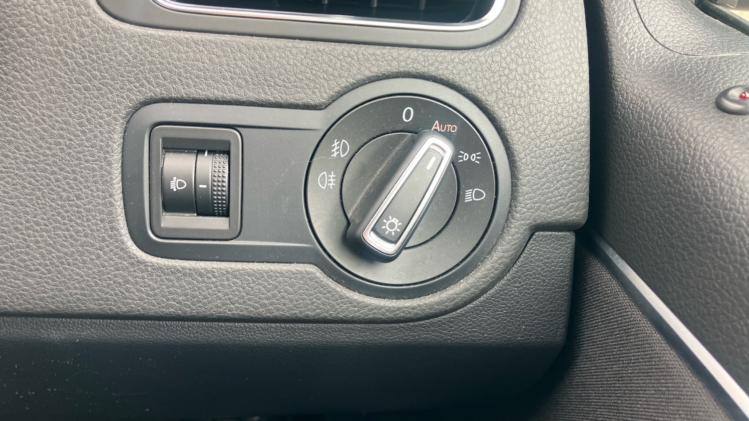 Used Volkswagen Polo 2017 for sale - 78028492: Photo 27