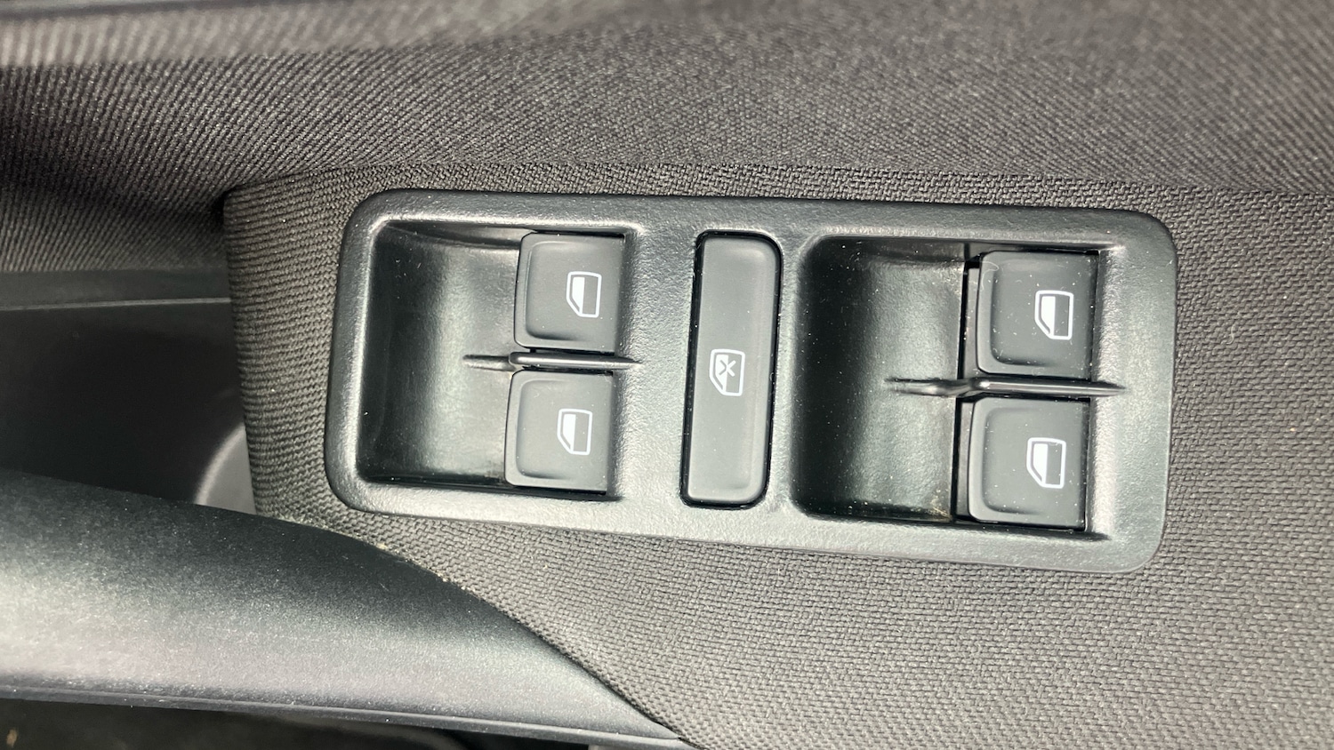 Used Volkswagen Polo 2017 for sale - 78028492: Photo 28