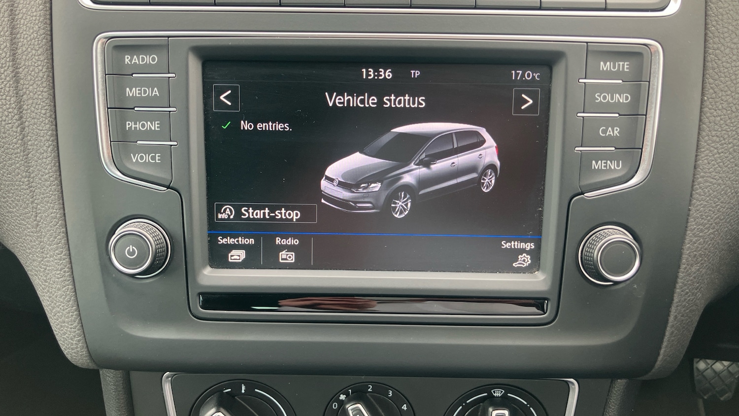 Used Volkswagen Polo 2017 for sale - 78028492: Photo 35