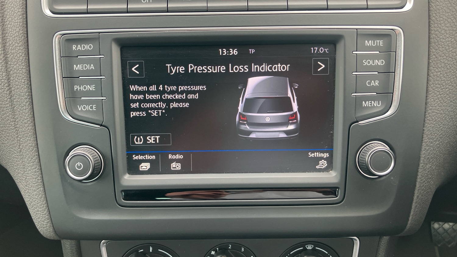 Used Volkswagen Polo 2017 for sale - 78028492: Photo 36