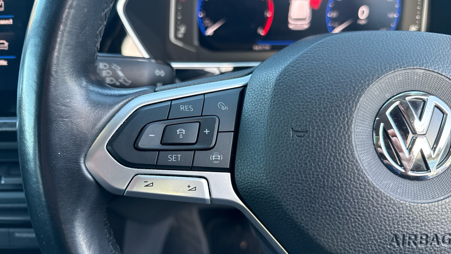 Used Volkswagen T-Cross 2020 for sale - 76611570: Photo 17