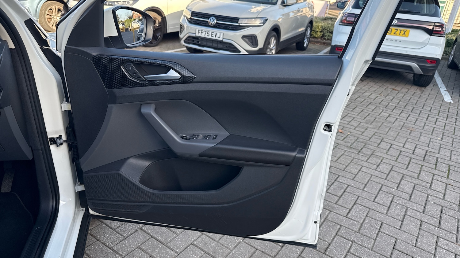 Used Volkswagen T-Cross 2020 for sale - 76611570: Photo 19