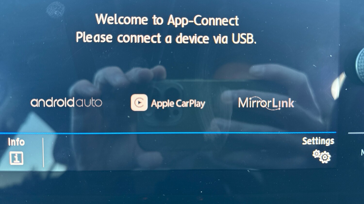 Used Volkswagen T-Cross 2020 for sale - 76611570: Photo 27