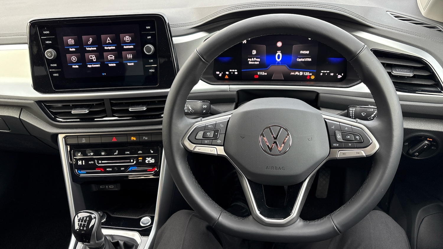 Used Volkswagen T-Roc 2025 for sale - 77085382: Photo 10