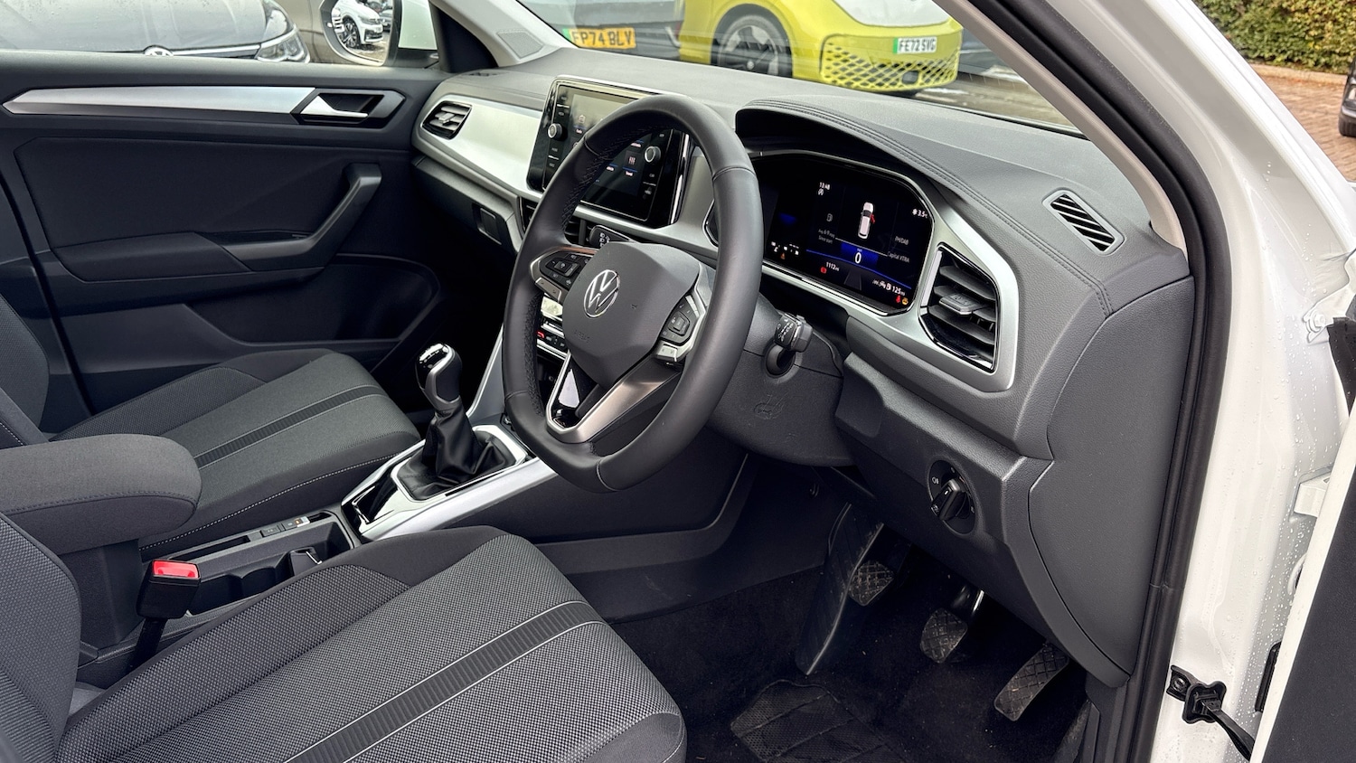 Used Volkswagen T-Roc 2025 for sale - 77085382: Photo 6