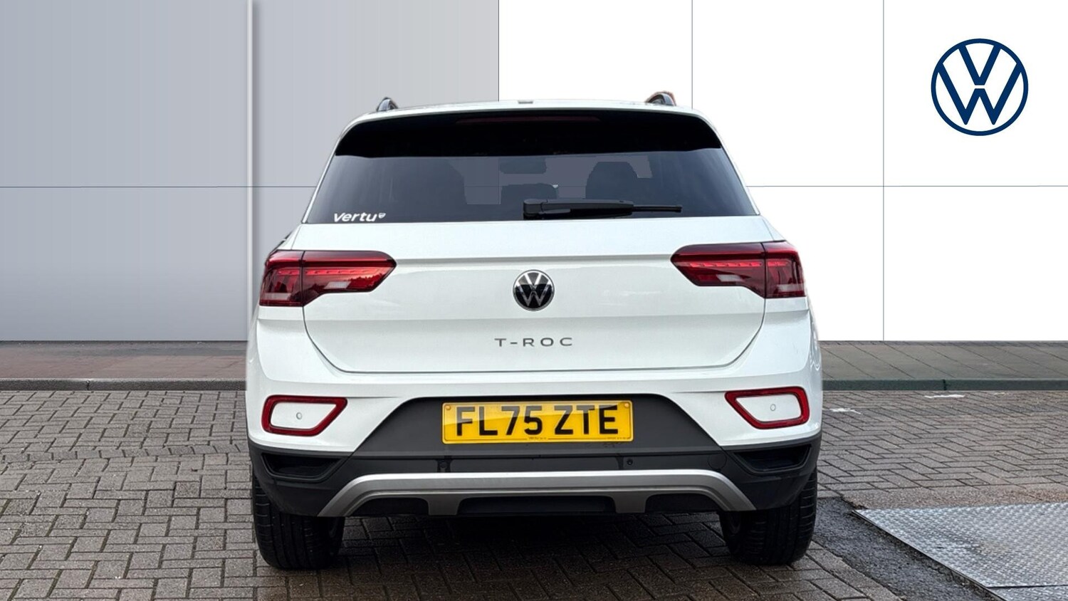 Used Volkswagen T-Roc 2025 for sale - 77085382: Photo 8