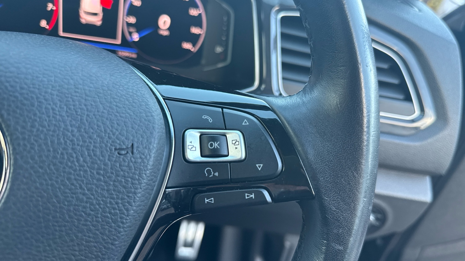 Used Volkswagen T-Roc 2018 for sale - 77179923: Photo 18