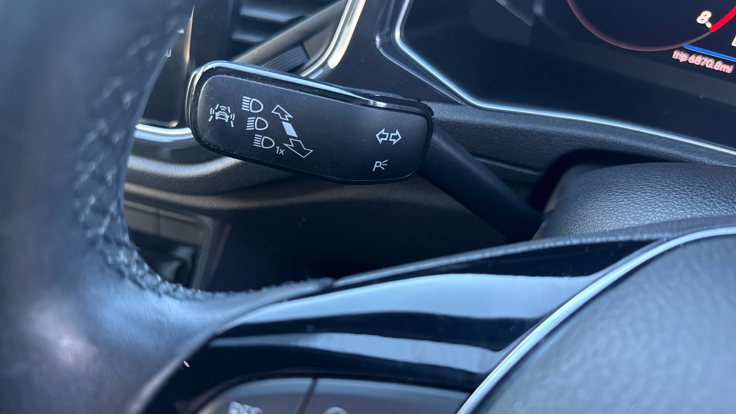 Used Volkswagen T-Roc 2018 for sale - 77179923: Photo 24