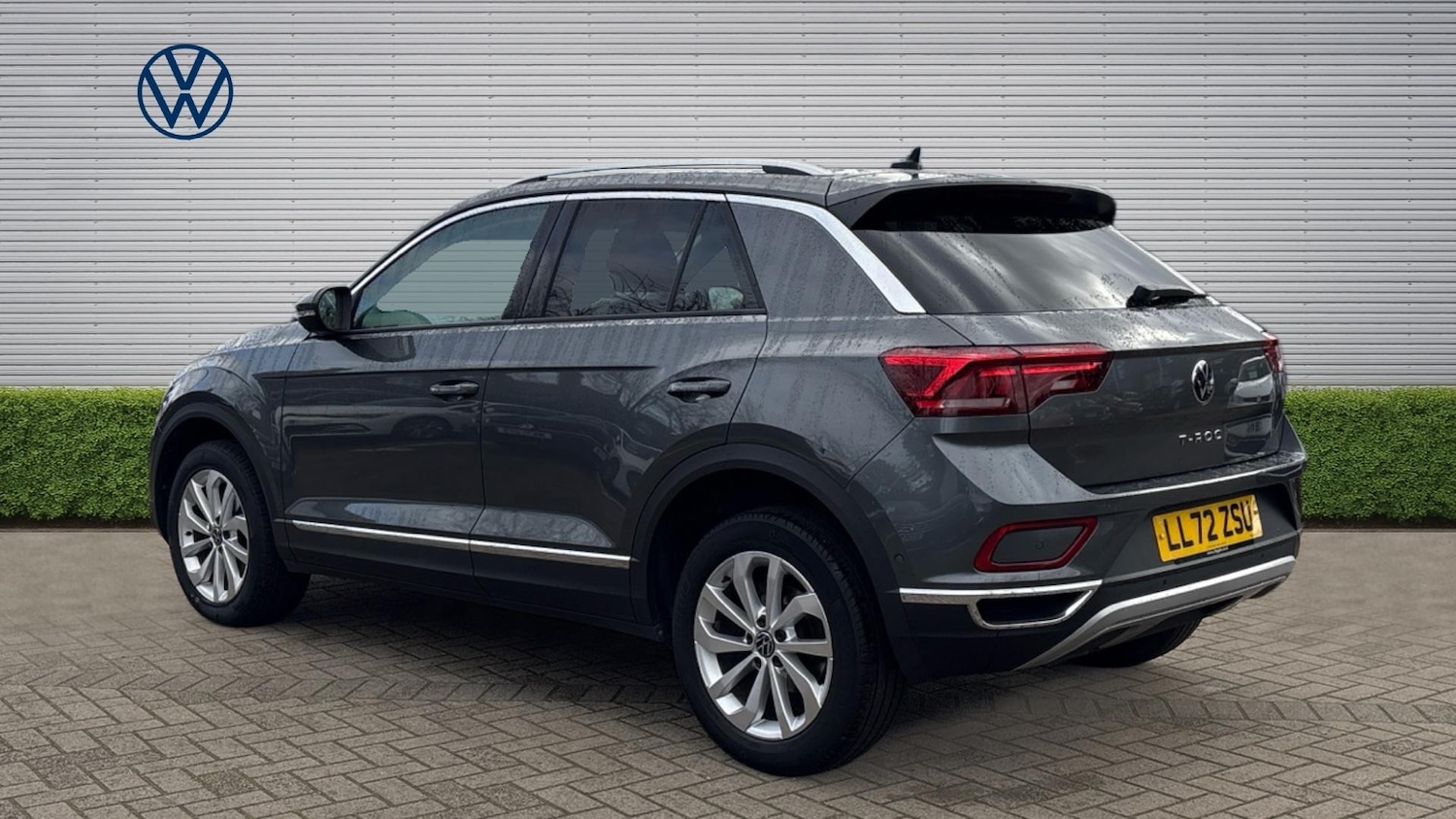 Used Volkswagen T-Roc 2022 for sale - 77676985: Photo 3