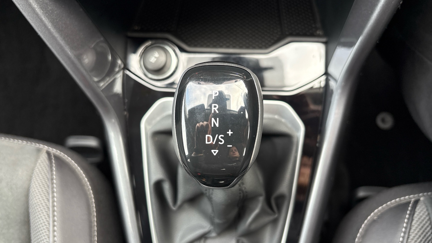 Used Volkswagen T-Roc 2022 for sale - 77676985: Photo 35