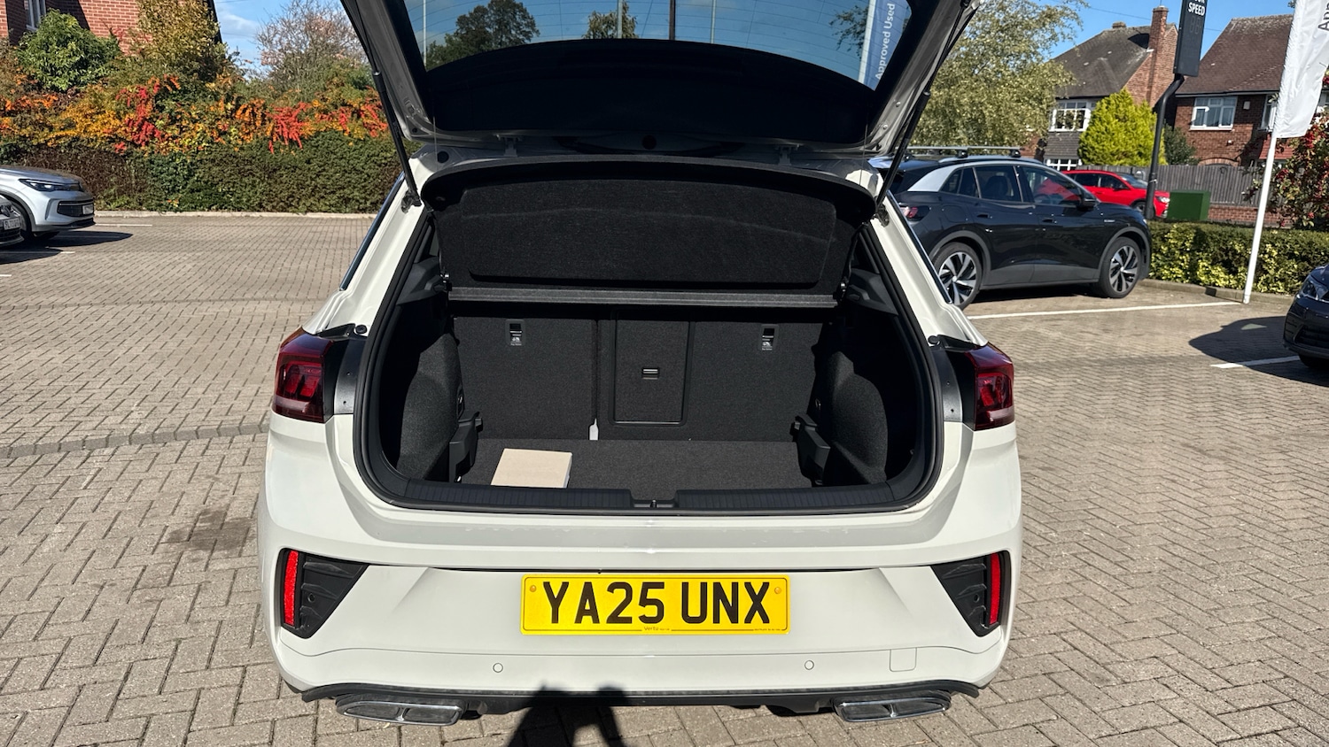 Used Volkswagen T-Roc 2025 for sale - 76063698: Photo 20