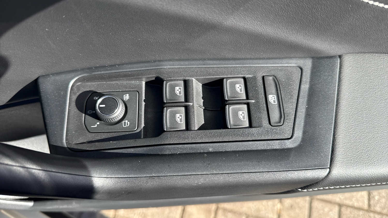 Used Volkswagen T-Roc 2025 for sale - 76063698: Photo 21