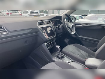 Used Volkswagen Tiguan 2023 for sale - 78541450: Photo