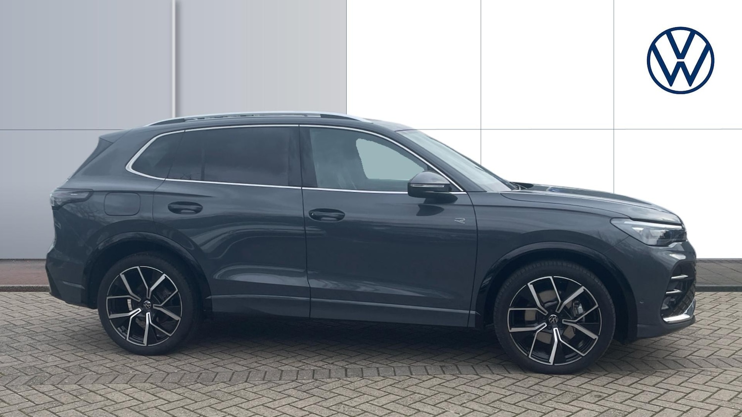 Used Volkswagen Tiguan 2025 for sale - 77617721: Photo 4