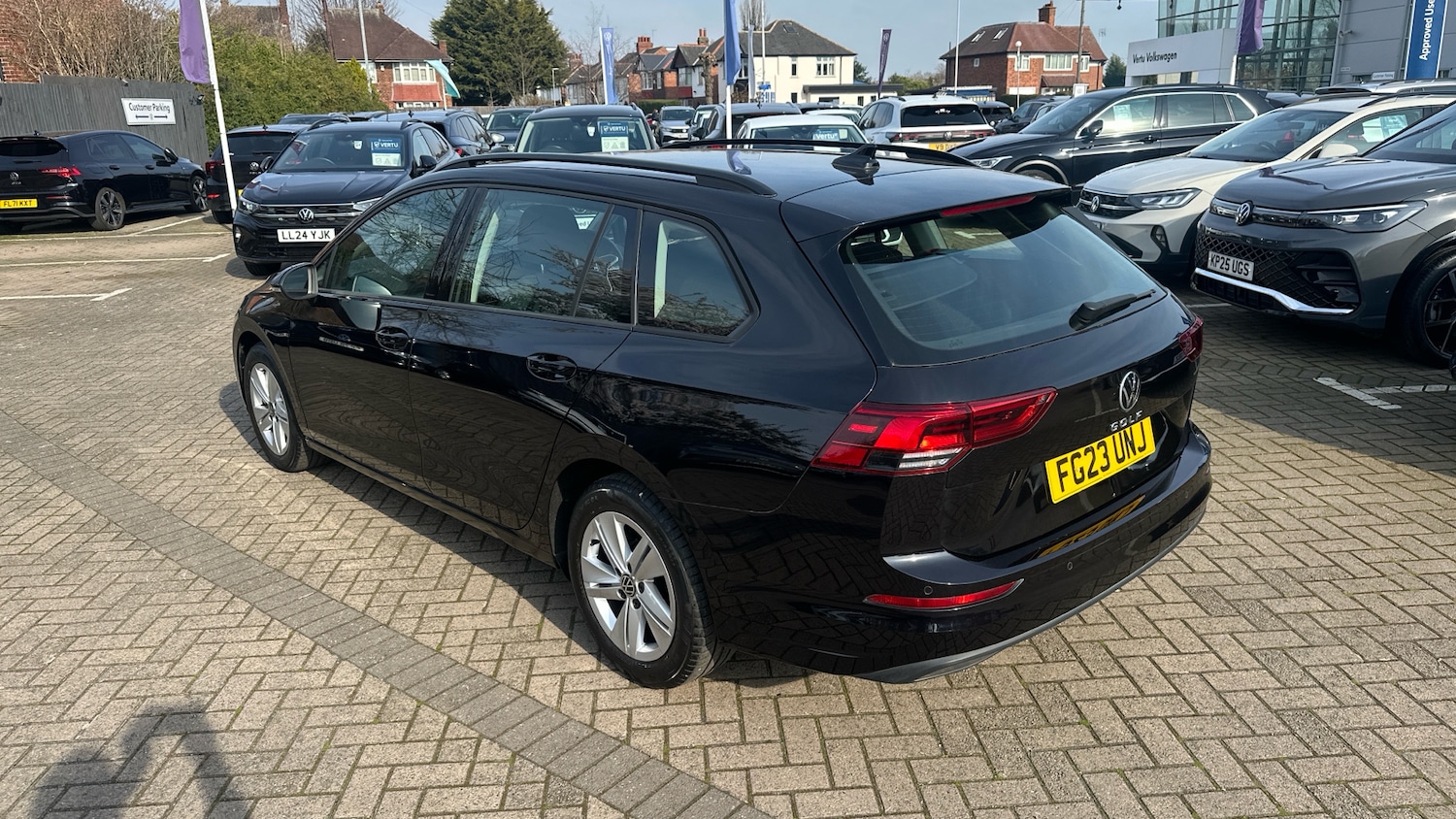 Used Volkswagen Golf 2023 for sale - 77997480: Photo 30