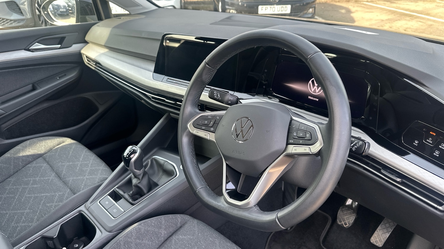 Used Volkswagen Golf 2023 for sale - 77997480: Photo 6