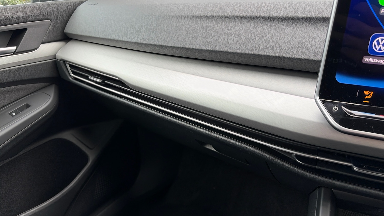 Used Volkswagen Golf 2025 for sale - 77997428: Photo 34