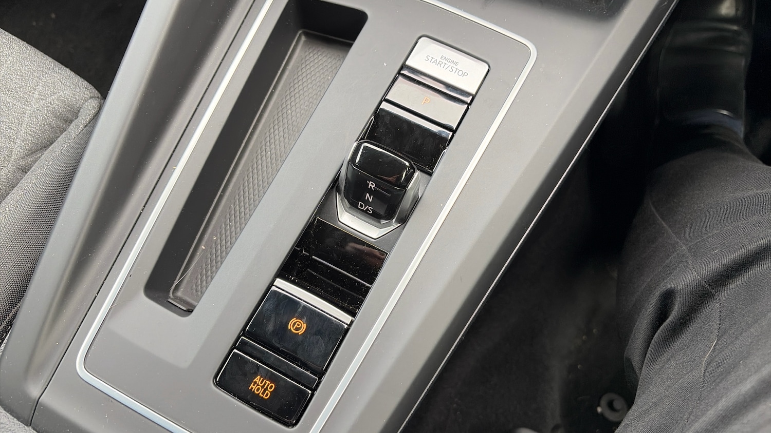 Used Volkswagen Golf 2025 for sale - 77997428: Photo 36