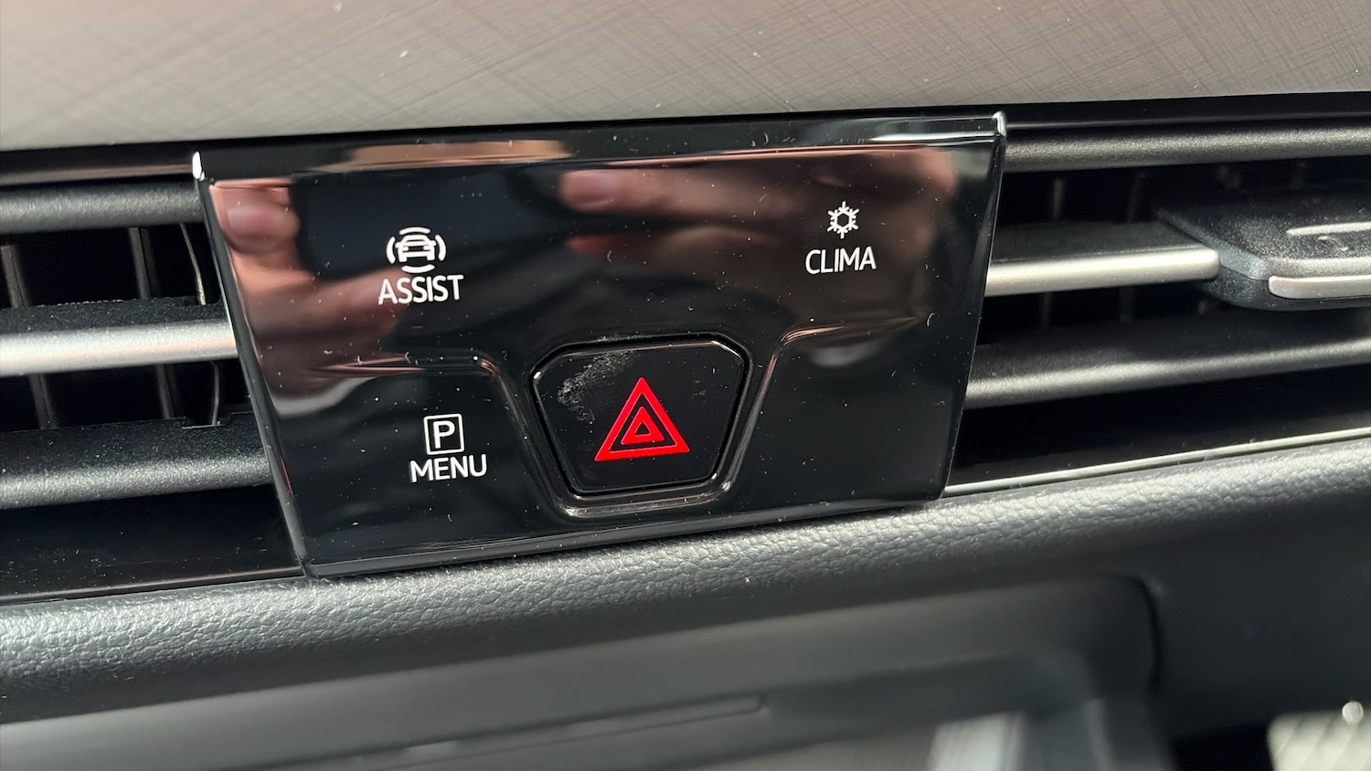 Used Volkswagen Golf 2025 for sale - 77997428: Photo 37