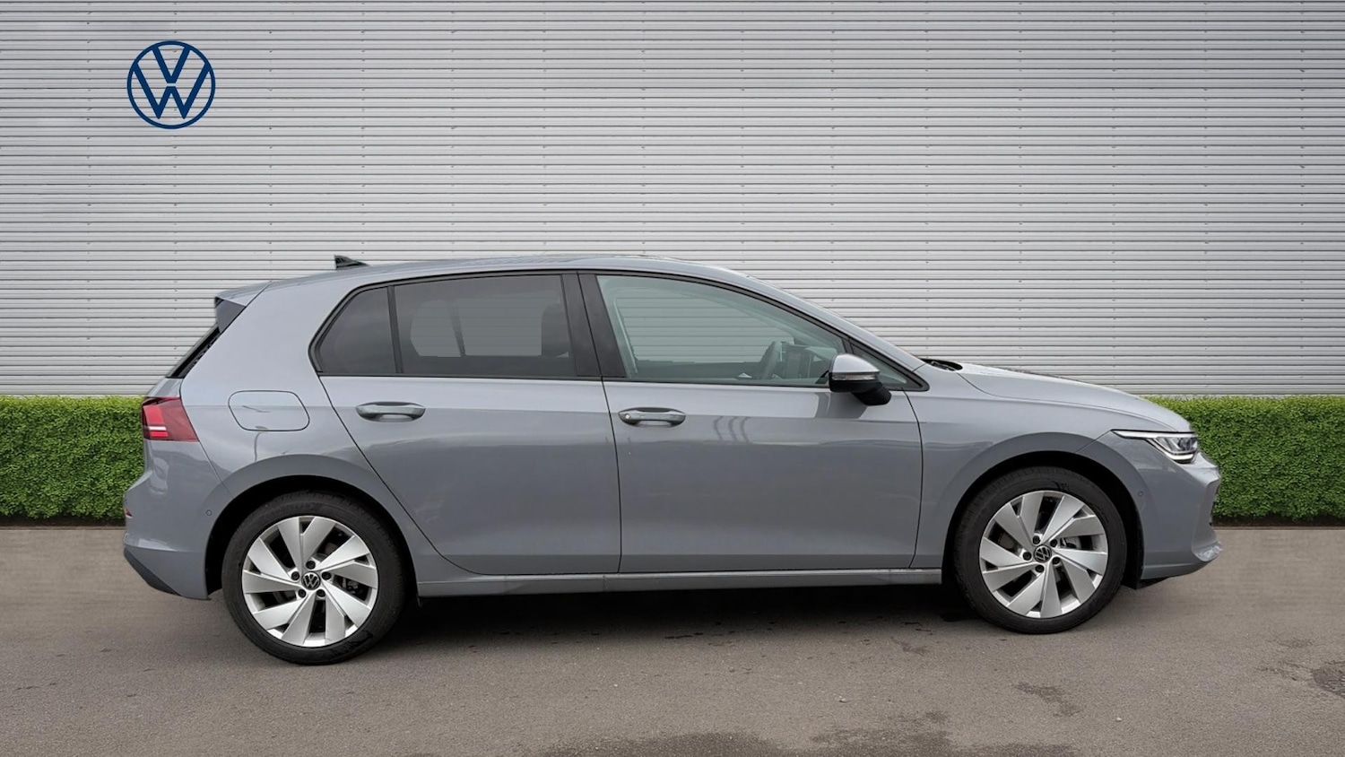 Used Volkswagen Golf 2025 for sale - 77997428: Photo 4